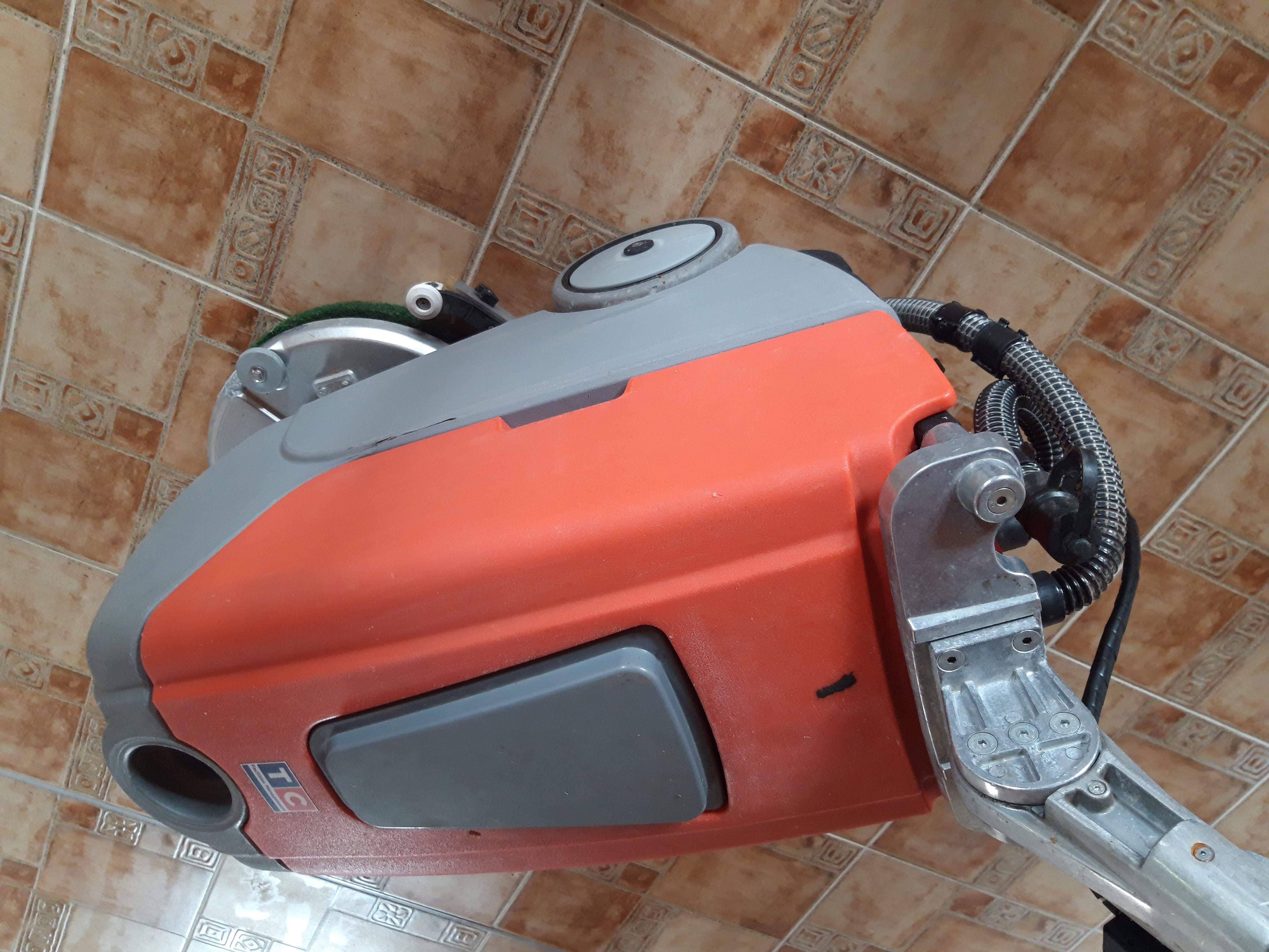 hako scrubmaster b12 használt suroloautomata 02