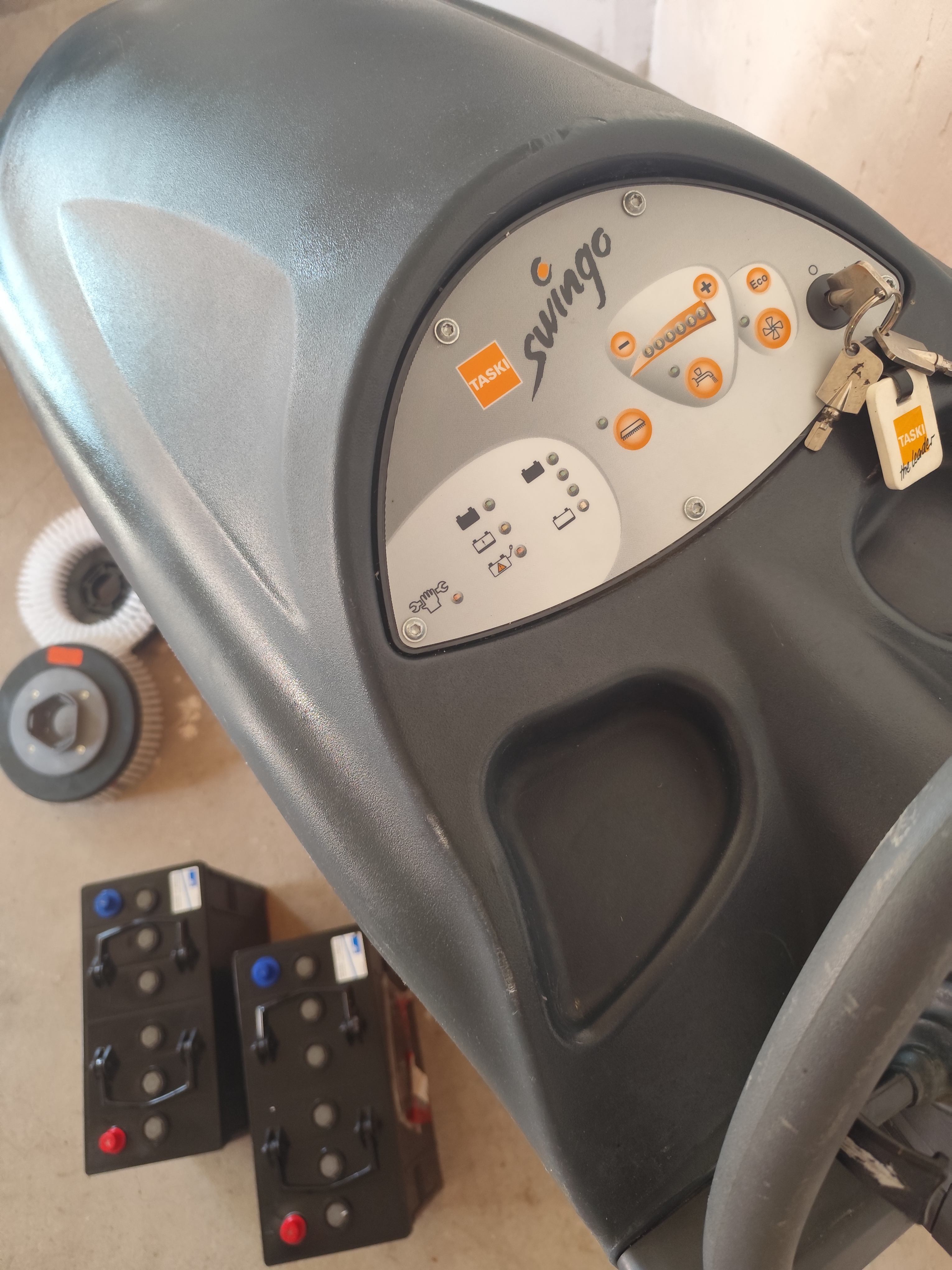 TASKI Swingo 1255 kezelőpanel